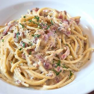 ESPAGUETIS CARBONARA