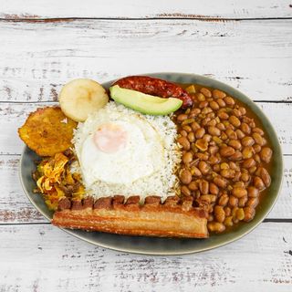 Bandeja Paisa