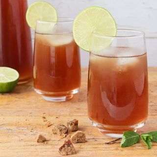 Agua Panela Con Limón