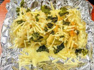 gyoza de pollo con queso 6pcs