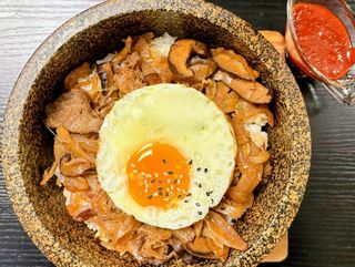 ⁠bibimbap de ternera