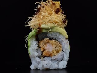 Tempura pistacho roll
