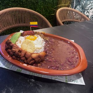 Bandeja Paisa