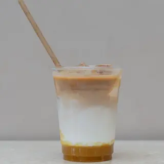 Latte de Avellana