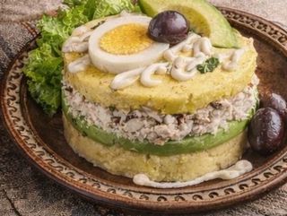 Causa de pollo 