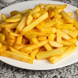 Patatas fritas grandes