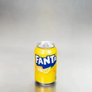 Fanta Limón