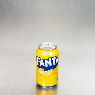 Fanta Limón