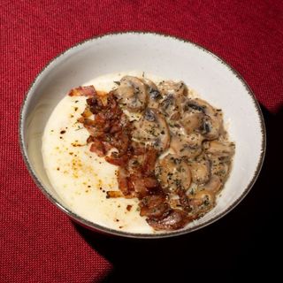 Papilla de avena con champiñones y tocino