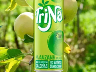TRINA MANZANA