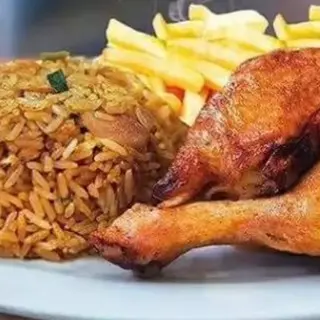 Pollo Asado con arroz chaufa