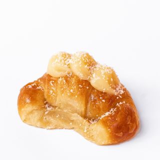 Medialuna Con Crema Pastelera