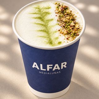 Pistacho Matcha Latte
