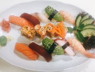 102. Tukujyou Sushi(14 Uds)