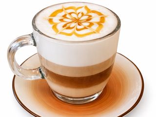 Capuchino cremoso con sirope a elegir