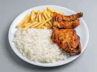 1/2 pollo brasa ,arroz , ensalada