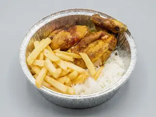 1/2 pollo alast , arroz , patata frita