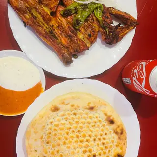 1/2 pollo brasa , con ensalada, patata , bebida , NAN