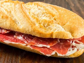 Bocadillo de jamon