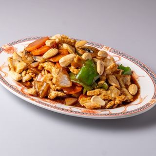 Pollo con almendras
