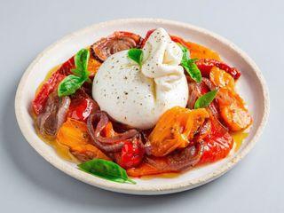 Ensalada de burrata