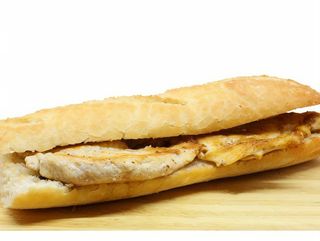 Bocadillo de pechuga de pollo