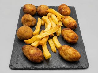 Croquetas Caseras Variadas