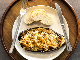 Ración De Berenjenas Rellenas