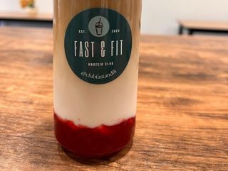 Strawberry Coffe Latte Extra Grande (500 Ml.)