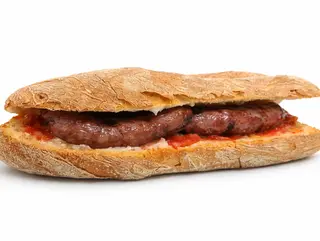 Bocadillo de Longanizas a la brasa