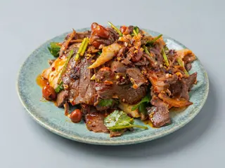75. Láminas De Ternera Y Callos