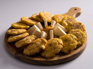 patacón con queso