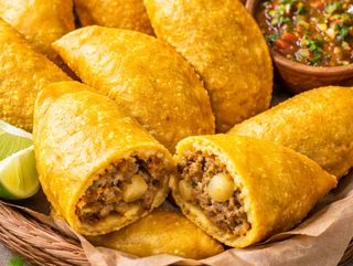 enpanada Colombiana
