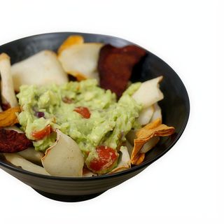 Guacamole Casero Con Chips Vegetales