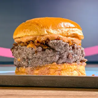 Burger Lion Gourmet Bacon Crispy