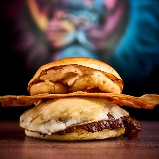 Burger Lion Lujuria