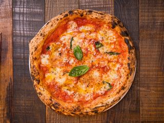 Pizza Provola E Pepe (30 Cm.)