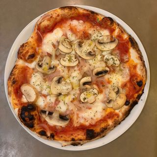 Pizza Funghi Y Cebolla