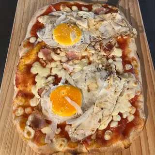CARBONARA (12) - La pizza favorita de los gladiadores