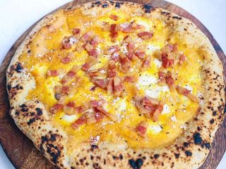 Pizza Carbonara