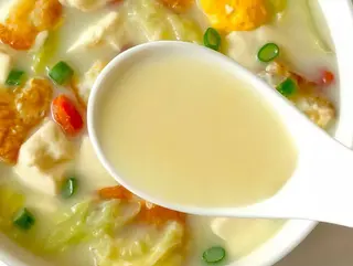 Sopa de pollo