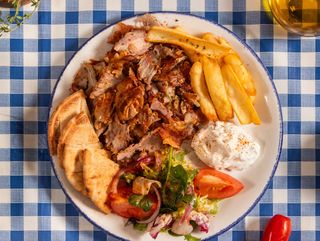 Plato gyros de cerdo