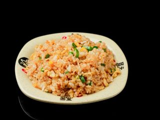 Arroz frito y bacon