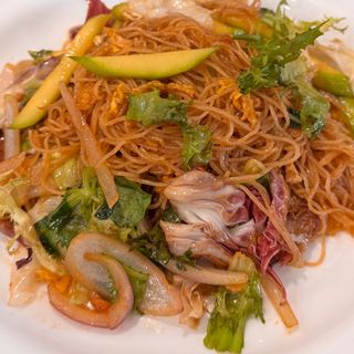 Fideo y pollo