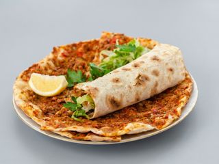 Menú Pizza Turca + Patatas + Bebida