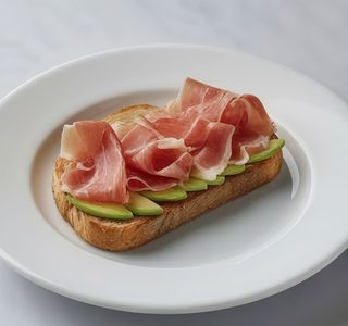 Jamón Serrano (+24 Meses) Y Aguacate