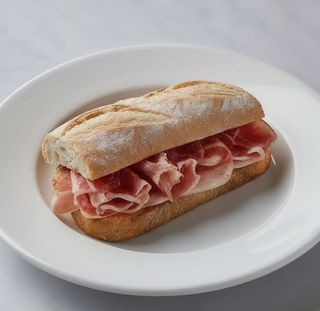 Bocadillo Jamón Asado