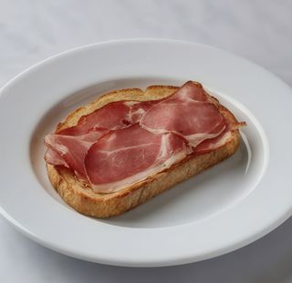 Tostada De Jamón Asado