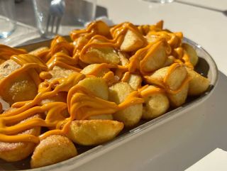 Patatas bravas