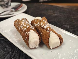 Cannoli Siciliano tradicional